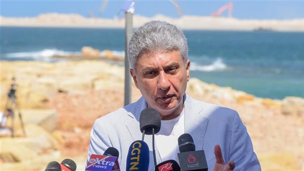 وزير السياحة والآثار