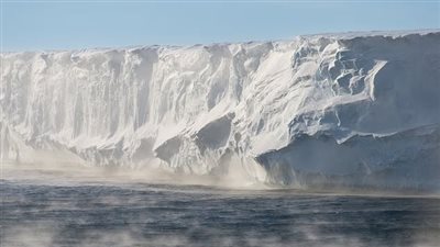دراسة تحذر من تأثير ظاهرة الاحتباس الحراري على الغطاء الجليدي بغرب القارة القطبية الجنوبية 