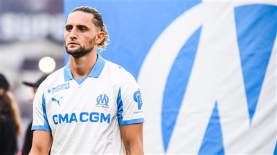 مدرب مارسيليا يفتح الباب مرة أخرى أمام عودة أدريان رابيو 