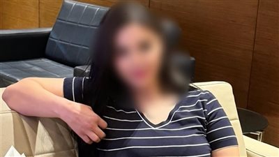 التحقيق مع البلوجر نرمين طارق بتهمة نشر فيديوهات خادشة للحياء 