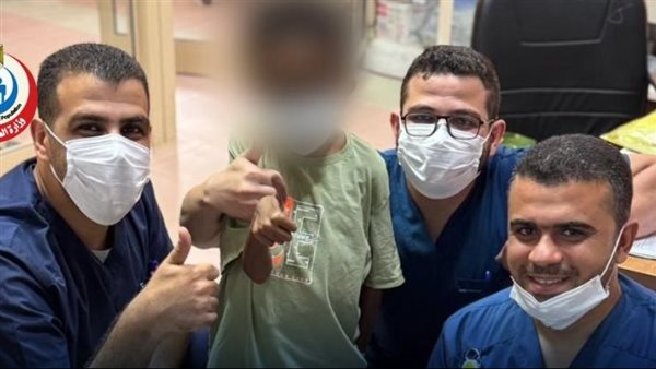 فريق طبي مستشفى القاهرة