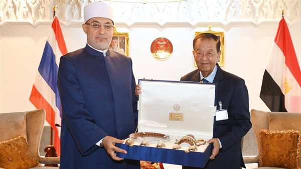 الدكتور نظير عياد