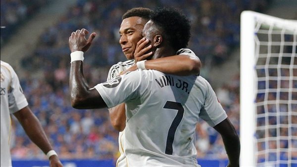 فينيسيوس جونيور وكيليان