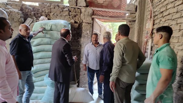 ضبط طن دقيق بالأقصر