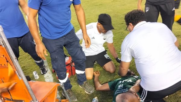  اللاعب بيتر زيلو