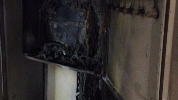 سبب حريق مبنى المدرجات