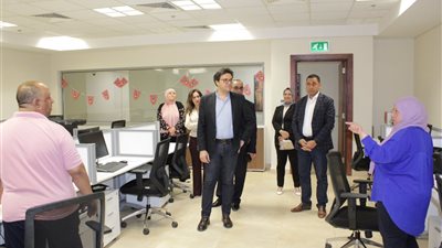 وزير الثقافة يتفقد مبنى الوزارة بالعاصمة الإدارية الجديدة ويوجّه بخطة متكاملة لتدريب العاملين وتوحيد الهوية البصرية