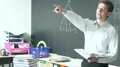 طريقة التسجيل في التدريب لمعلمي اللغة العربية والدراسات.. رابط المنصة الإلكترونية للتدريب والتطوير المهني