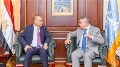 وزير العمل ومحافظ الإسكندرية يناقشان تعزيز دمج ذوي الهمم في سوق العمل