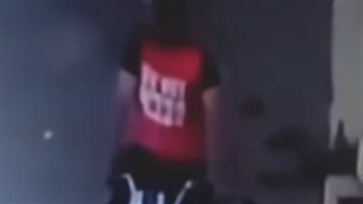 الأمن يفحص فيديو سرقة قرط طفلة بوحشية وهروب السارق