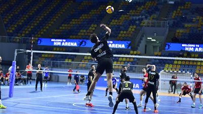 أبرز المستجدات في طائرة الزمالك وسبورتنج.. معسكر قوي ومواجهة ودية مرتقبة