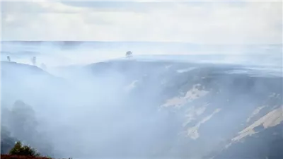 حريق غابات يتسبب في انفجار أكثر من 18 قنبلة من الحرب العالمية الثانية في حديقة وطنية بالمملكة المتحدة