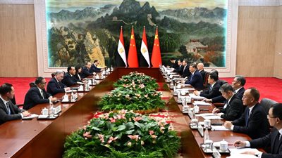 الرئيس الصيني يؤكد لـ مدبولي دعمه لاستمرار عمل الشركات الصينية في السوق المصرية وتوسع استثماراتها 