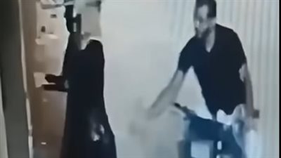كان راكب موتوسيكل.. القبض على صاحب واقعة التحرش بسيدة في السلام