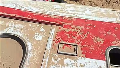 صور|انقلاب قطار مطروح بالقرب من الضبعة.. وأنباء عن إصابات