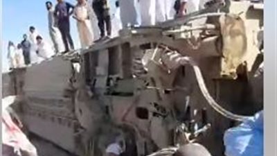 الدفع بـ 30 سيارة إسعاف إلى موقع حادث قطار مطروح