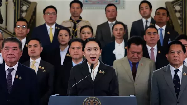 رئيسة وزراء تايلاند