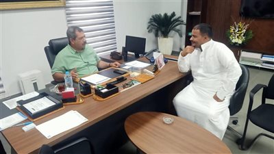 تنفيذا لتوجيهات المحافظ.. رئيس مدينة شرم الشيخ يعقد الاجتماع الأسبوعي لبحث مطالب المواطنين