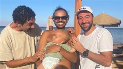 أحدث ظهور لـ محمد سلام في صيف 2025 رفقة صديقه خالد كمال