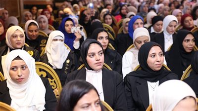 نقيب المحامين يترأس جلسة حلف اليمين القانونية للأعضاء الجدد | صور