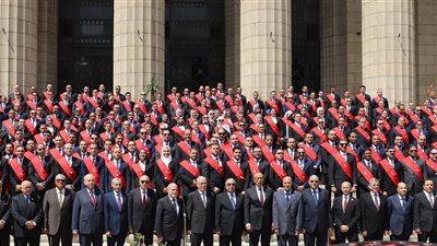 وزير العدل ورئيس محكمة النقض يشهدان أداء 224 قاضيًا اليمين لاستلام عملهم بالمحاكم الابتدائية |صور