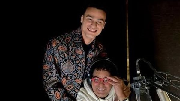 محمد منير ومصطفى