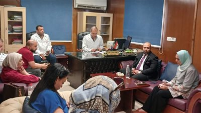 لجنة المرور بمديرية الصحة في الإسكندرية تتفقد مستشفى العامرية للتأكد من توافر الأدوية وانتظام سير العمل