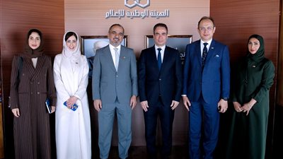 وفد إماراتي برئاسة جمال الكعبي يزور استديو نجيب محفوظ بماسبيرو 