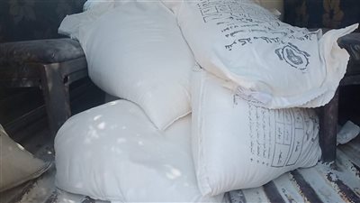 ضبط 600 كيلو دقيق بلدي مدعم قبل بيعه في السوق السوداء بإسنا