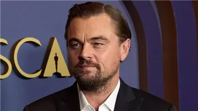 جدل واسع في هوليوود.. اتهام مثير يضع دي كابريو في مرمى الانتقادات بعد تشبيه بـ إبستين 