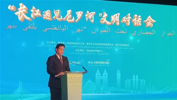 الدكتور الطيب عباس