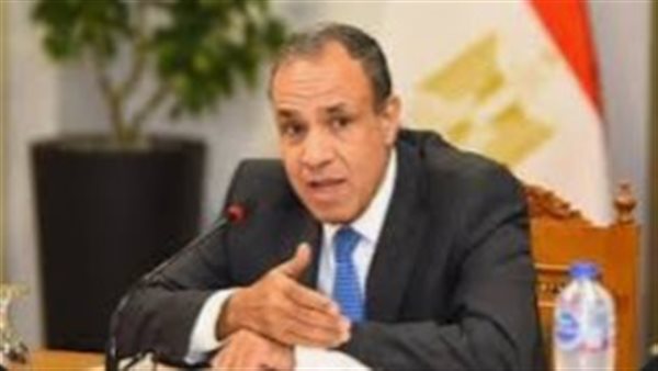 بدر عبدالعاطي 