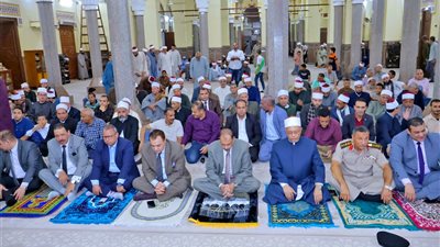 محافظ سوهاج يشهد احتفال الأوقاف بذكرى المولد النبوي الشريف بمسجد العارف بالله