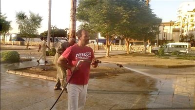 إخلاء ساحة أبو الحجاج من الباعة الجائلين ورفع 3 أطنان مخلفات