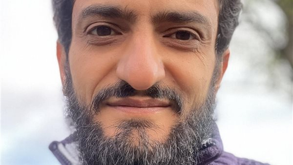 الناشط السياسي وائل