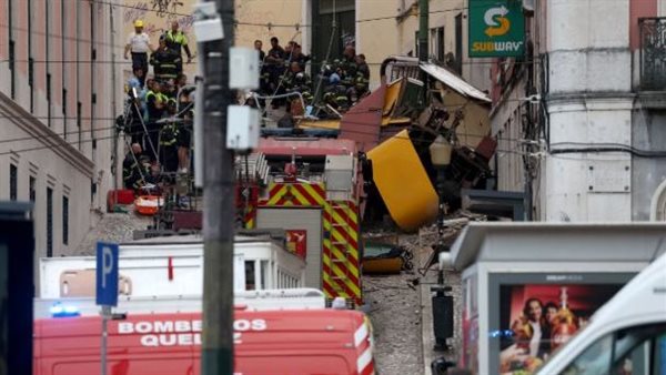  خروج قطار جبلي مائل