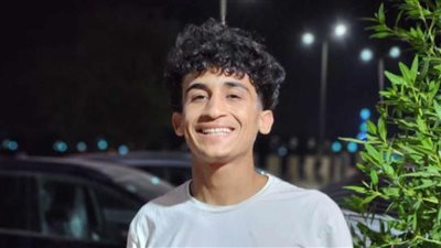 بعد يومين من محاولة علاجه.. مصرع طالب متأثرًا بإصابته صعقًا بالكهرباء خلال عمله في قنا
