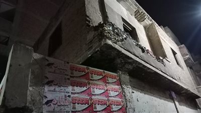 انهيار جزئي لعقار قديم في المحلة الكبرى دون إصابات