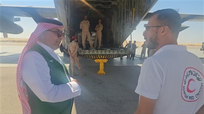 الثانية خلال اليوم.. وصول الطائرة الإغاثية السعودية الـ62 لمطار العريش لدعم أهالي غزة