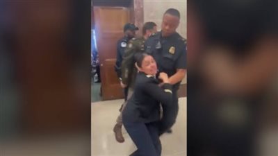 طرد ضابطين سابقين بالجيش الأمريكي من الكونجرس لكشفهما حقيقة مؤسسة غزة الإنسانية