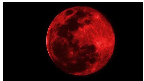 الكسوف الكلي 