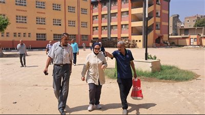 تعليم القاهرة تشدد على سرعة الانتهاء من أعمال النظافة بالمدارس قبل الدراسة 