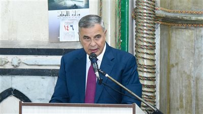خلال احتفالية المولد النبوي.. محافظ الإسكندرية: الدولة حريصة على نشر القيم الوسطية عبر المساجد
