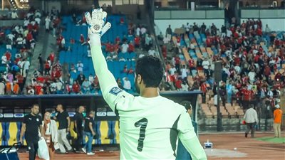 أمير عبد الحميد: الحديث عن تمسك الشناوي باللعب أساسيًا ظلم.. ولم يحدث أي خلاف داخل الأهلي