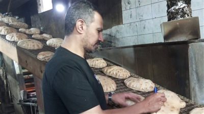 ضبط 35 مخبزًا بلديًّا لإنتاج خبز ناقص وغير مطابق للمواصفات خلال حملات تموينية بالبحيرة