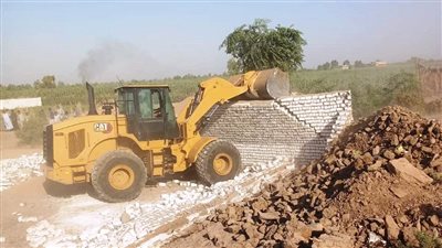 محافظ أسوان: إزالة 97 حالة تعدِ ضمن المرحلة الثانية من الموجه الـ27 بمختلف المراكز والمدن