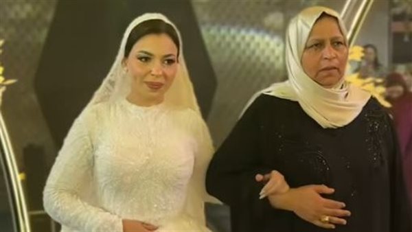 العروسة - الأم 