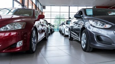 بعد عودته من لبنان.. القبض على صاحب معارض منصور موتورز بتهمة دهس مسن بطريق صلاح سالم