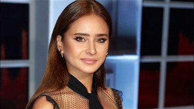 أول تعليق من نيللي كريم على شائعات ارتباطها بحارس مرمى شهير | خاص