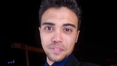 هجموا عليه وقتلوه داخل منزله.. أول صورة لمحامي حلوان ضحية القتل على يد مجهولين 